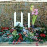 Επιτραπέζια σύνθεση με 3 κεριά 5 epitrapezia xristoygenniatikh